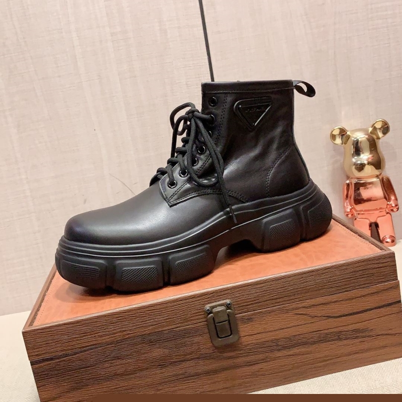 Pra*a boots